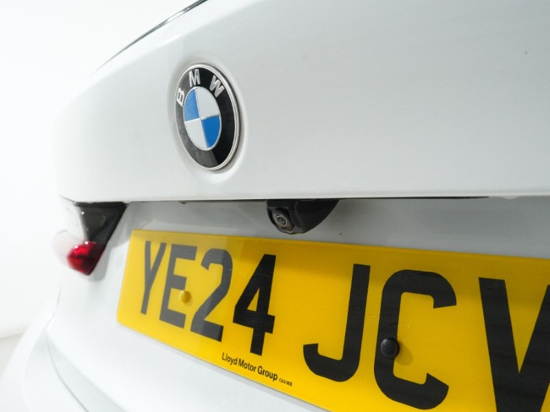 2024 (24) BMW 3 SERIES 320i M Sport 4dr Step Auto 4878805