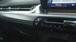 2024 (24) BMW X1 sDrive 20i MHT M Sport 5dr Step Auto 4884449