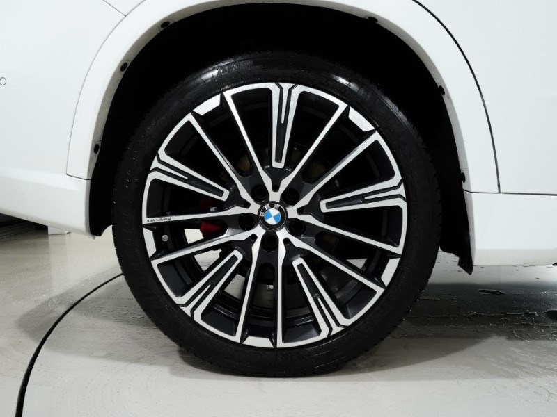 2024 (24) BMW X1 sDrive 20i MHT M Sport 5dr Step Auto 4884417