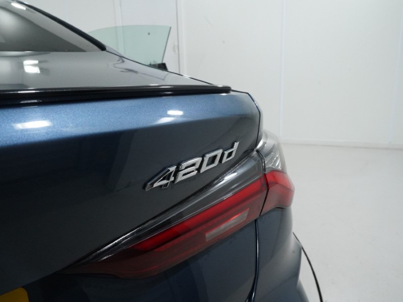 2021 (21) BMW 4 SERIES 420d MHT M Sport 2dr Step Auto 4884029