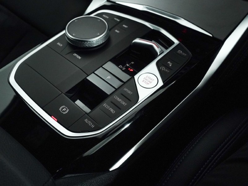 2023 (72) BMW 2 SERIES 220i M Sport 2dr Step Auto 4890539