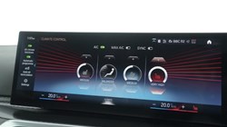 2023 (72) BMW 2 SERIES 220i M Sport 2dr Step Auto 4890535