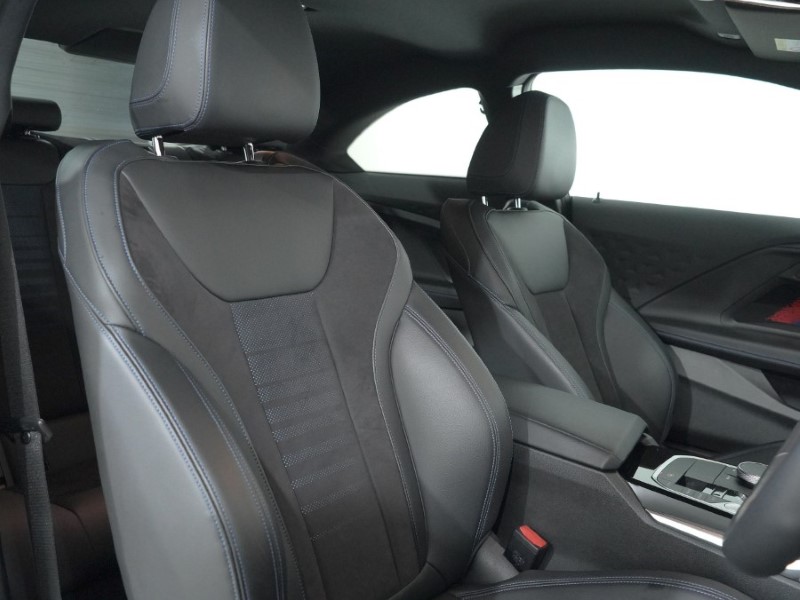 2023 (72) BMW 2 SERIES 220i M Sport 2dr Step Auto 4890556