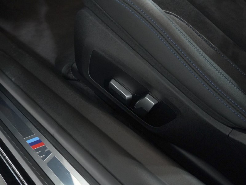 2023 (72) BMW 2 SERIES 220i M Sport 2dr Step Auto 4890513