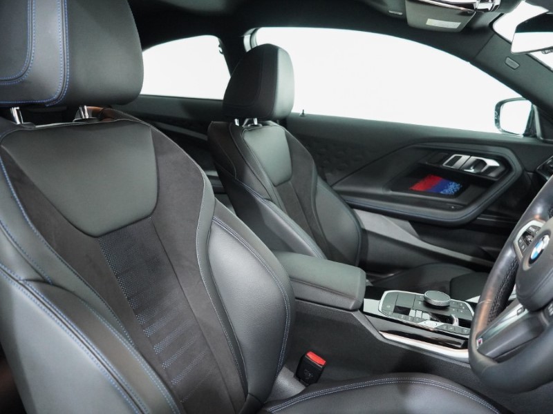 2023 (72) BMW 2 SERIES 220i M Sport 2dr Step Auto 4890533