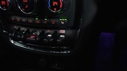 2020 (20) MINI CLUBMAN 1.5 Cooper Exclusive 6dr Auto 4890437