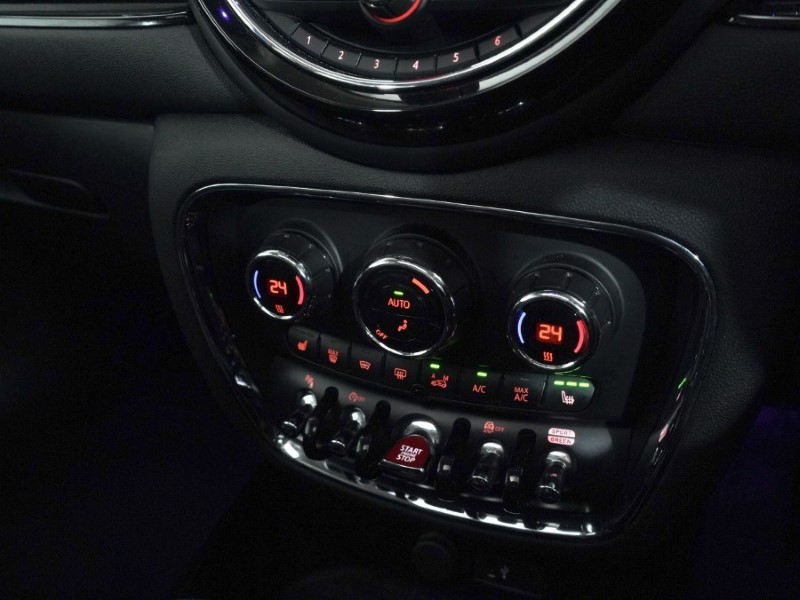 2020 (20) MINI CLUBMAN 1.5 Cooper Exclusive 6dr Auto 4890435