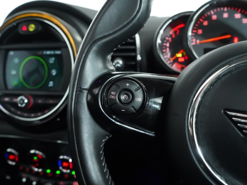 2020 (20) MINI CLUBMAN 1.5 Cooper Exclusive 6dr Auto 4890447