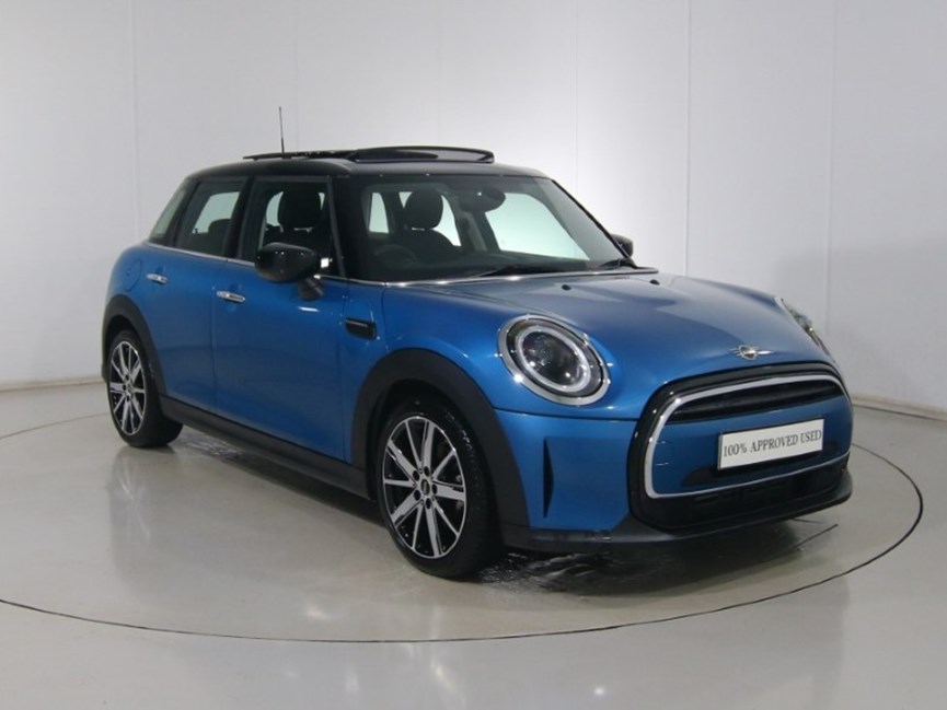 2022 (22) MINI HATCHBACK 1.5 Cooper Classic 5dr Auto