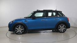 2022 (22) MINI HATCHBACK 1.5 Cooper Classic 5dr Auto 4885091
