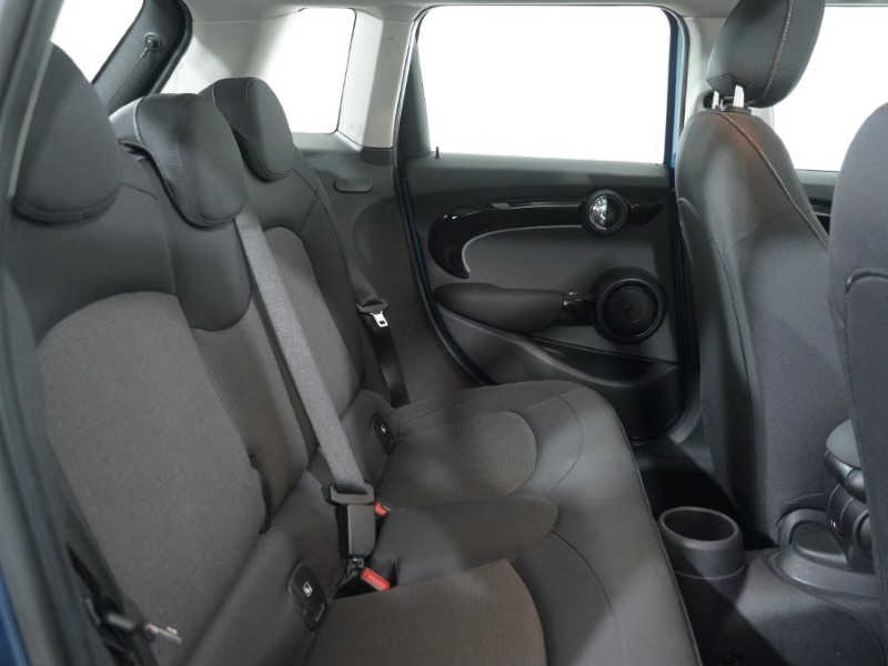 2022 (22) MINI HATCHBACK 1.5 Cooper Classic 5dr Auto 4885072