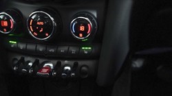 2022 (22) MINI HATCHBACK 1.5 Cooper Classic 5dr Auto 4885080