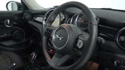 2022 (22) MINI HATCHBACK 1.5 Cooper Classic 5dr Auto 4885057