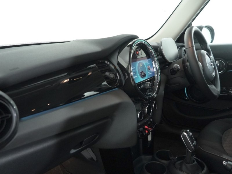 2023 (73) MINI HATCHBACK 1.5 Cooper Classic 5dr 4898574