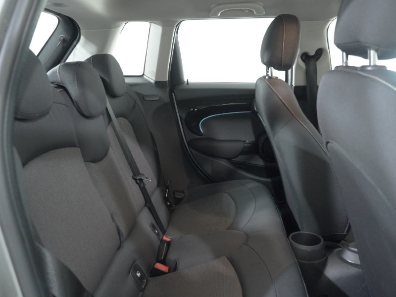 2023 (73) MINI HATCHBACK 1.5 Cooper Classic 5dr 4898570