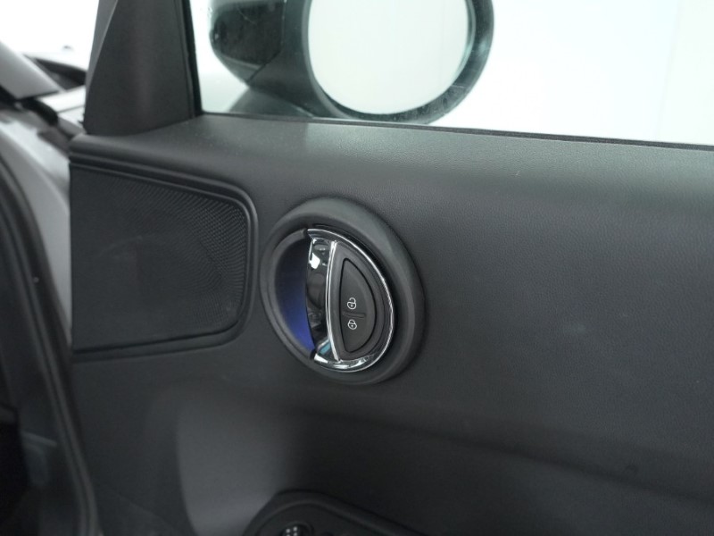 2023 (72) MINI COUNTRYMAN 1.5 Cooper Classic 5dr Auto 4897422