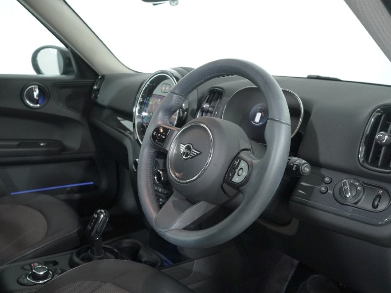 2023 (72) MINI COUNTRYMAN 1.5 Cooper Classic 5dr Auto 4897423