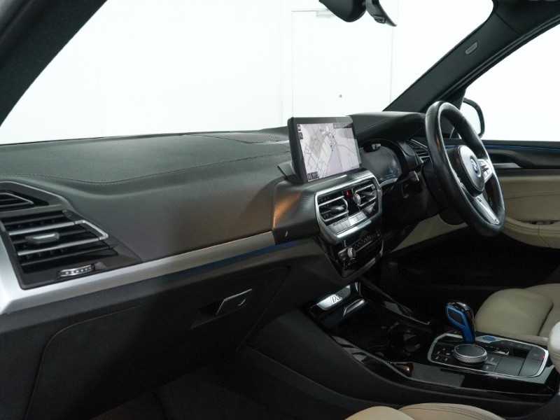 2022 (22) BMW iX3 210kW M Sport Pro 80kWh 5dr Auto 4884329