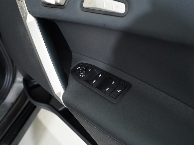 2022 (72) BMW iX 240kW xDrive40 M Sport 76.6kWh 5dr Auto 4884665