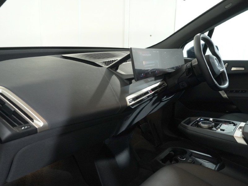2022 (72) BMW iX 240kW xDrive40 M Sport 76.6kWh 5dr Auto 4884658