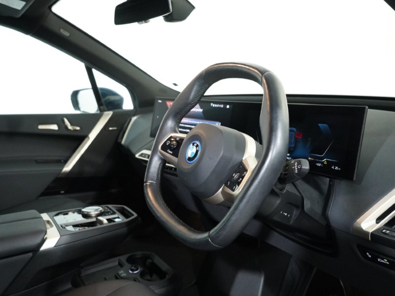 2022 (72) BMW iX 240kW xDrive40 M Sport 76.6kWh 5dr Auto 4884668