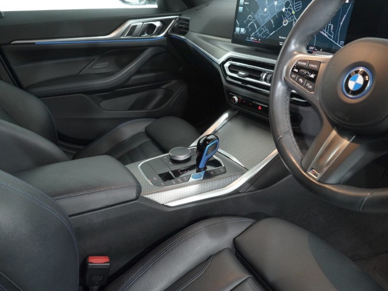 2022 (72) BMW I4 250kW eDrive40 M Sport 83.9kWh 5dr Auto 4903375