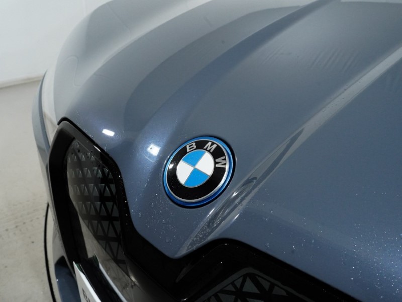 2023 (73) BMW iX 240kW xDrive40 M Sport 76.6kWh 5dr Auto 4883927