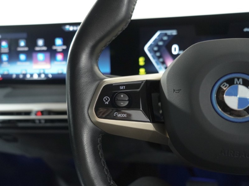 2023 (73) BMW iX 240kW xDrive40 M Sport 76.6kWh 5dr Auto 4883947