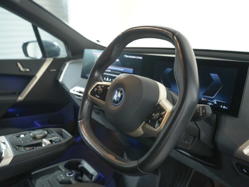 2023 (73) BMW iX 240kW xDrive40 M Sport 76.6kWh 5dr Auto 4883940