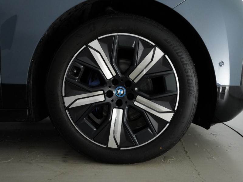 2023 (73) BMW iX 240kW xDrive40 M Sport 76.6kWh 5dr Auto 4883963