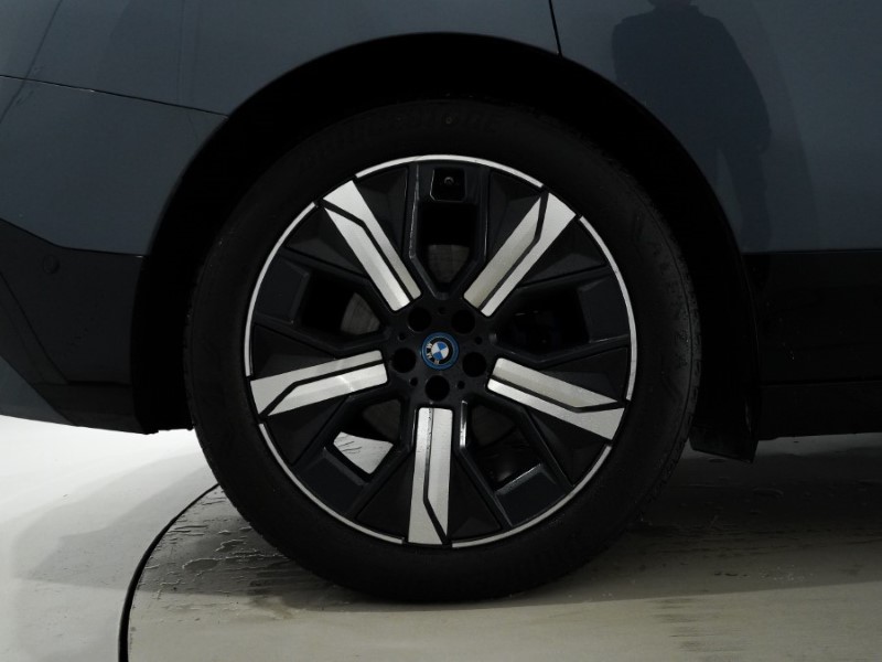 2023 (73) BMW iX 240kW xDrive40 M Sport 76.6kWh 5dr Auto 4883964