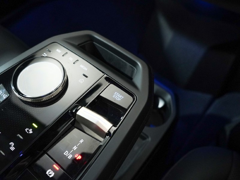 2023 (73) BMW iX 240kW xDrive40 M Sport 76.6kWh 5dr Auto 4883957