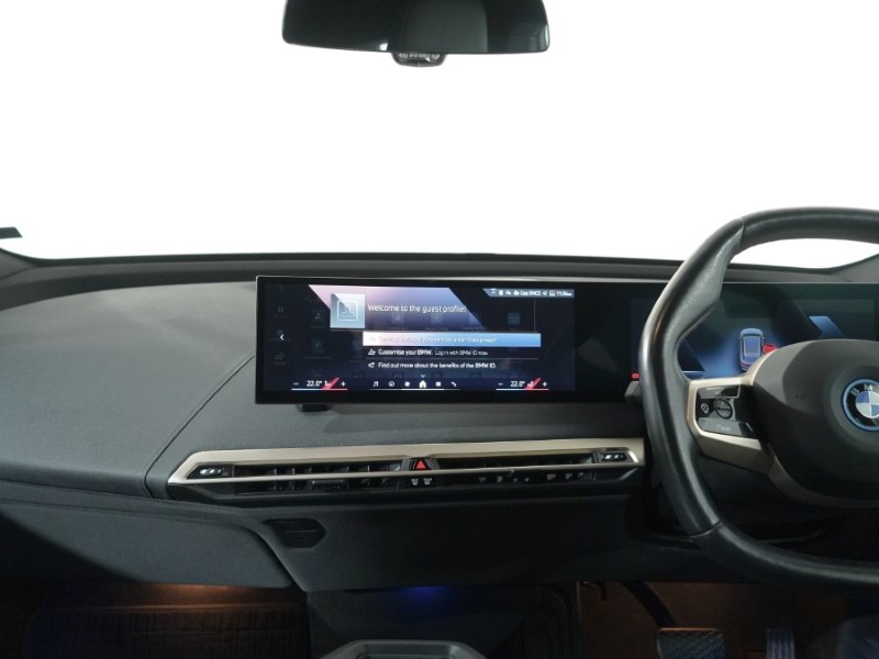 2023 (73) BMW iX 240kW xDrive40 M Sport 76.6kWh 5dr Auto 4883937