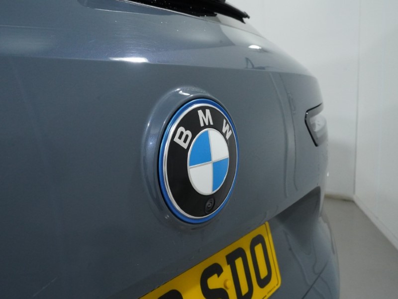 2023 (73) BMW iX 240kW xDrive40 M Sport 76.6kWh 5dr Auto 4883929