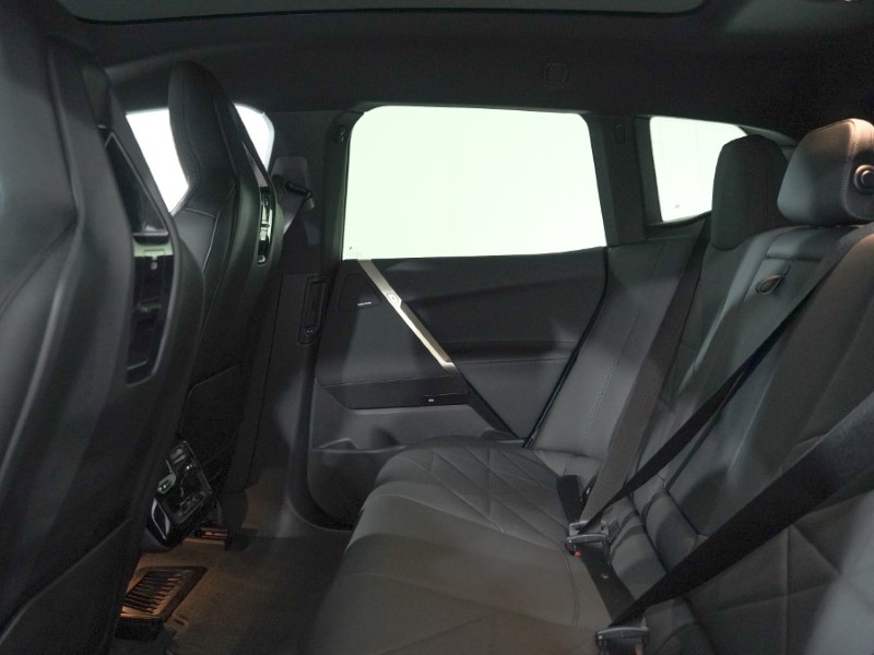 2023 (73) BMW iX 240kW xDrive40 M Sport 76.6kWh 5dr Auto 4883920