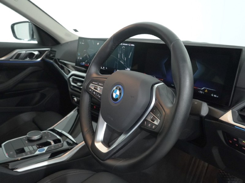 2023 (73) BMW I4 210kW eDrive35 Sport 70kWh 5dr Auto 4887623