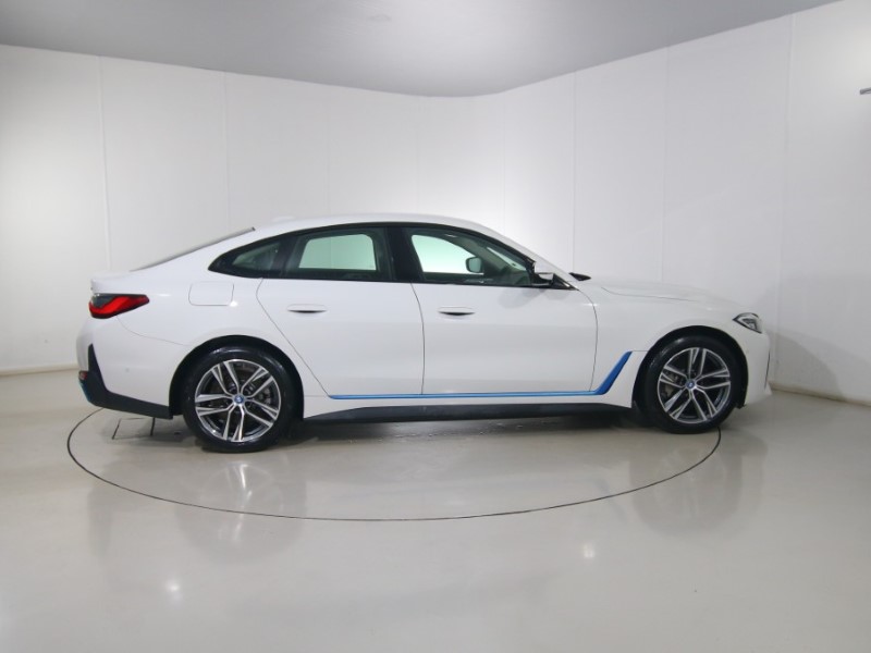 2023 (73) BMW I4 210kW eDrive35 Sport 70kWh 5dr Auto 4887652