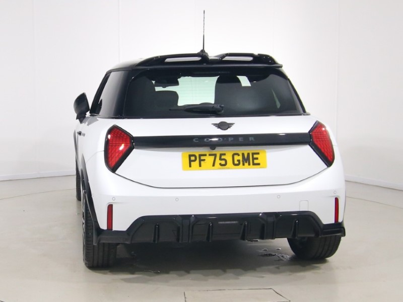 2025 (75) MINI COOPER 1.5 C Sport 3dr Auto 5365082