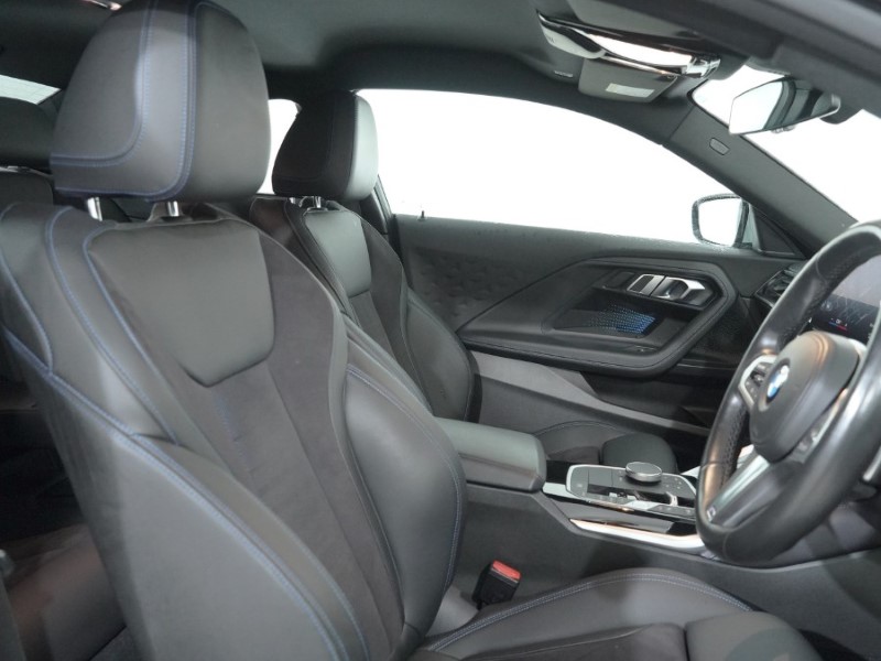 2022 (72) BMW 2 SERIES 220i M Sport 2dr Step Auto 4888500