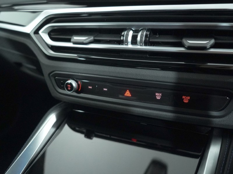 2022 (72) BMW 2 SERIES 220i M Sport 2dr Step Auto 4888533