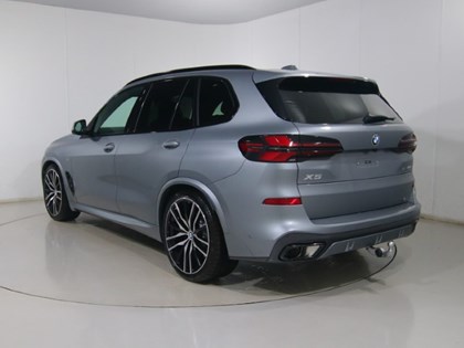 2025 (75) BMW X5 xDrive30d MHT M Sport 5dr Auto