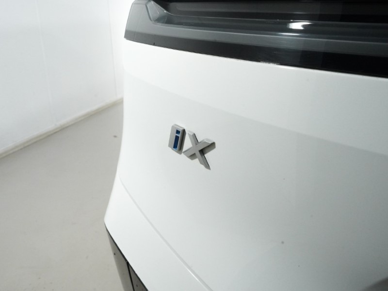 2023 (72) BMW iX 240kW xDrive40 M Sport Edition 76.6kWh 5dr Auto 4893010