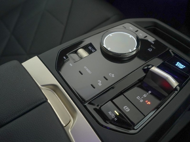 2023 (72) BMW iX 240kW xDrive40 M Sport Edition 76.6kWh 5dr Auto 4893046