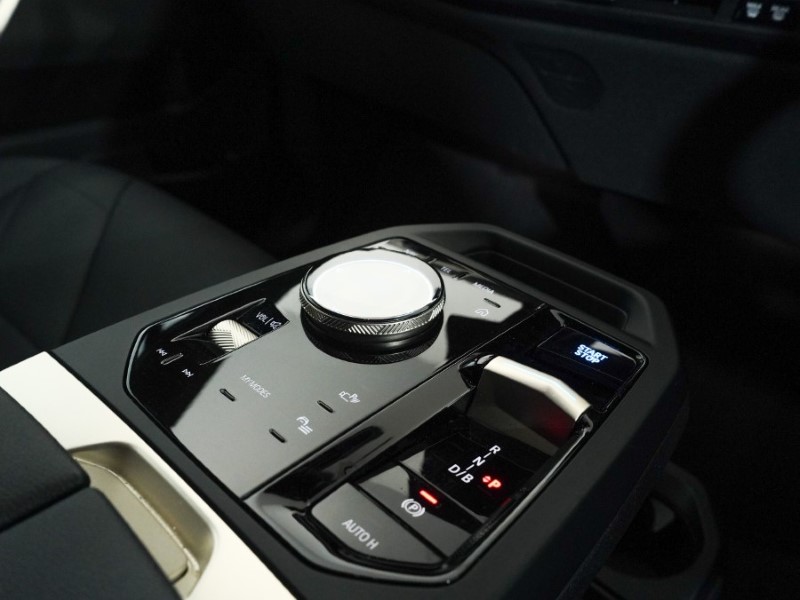 2022 (72) BMW iX 385kW xDrive50 M Sport Edition 111.5kWh 5dr Auto 4892929