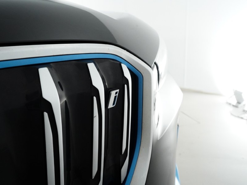 2023 (23) BMW iX1 230kW xDrive30 xLine 65kWh 5dr Auto 4892059