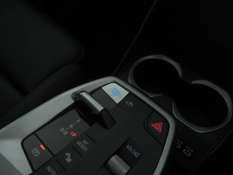 2023 (23) BMW iX1 230kW xDrive30 xLine 65kWh 5dr Auto 4892074