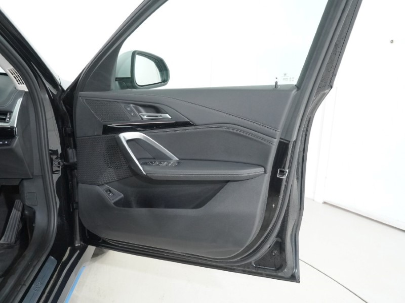 2023 (23) BMW iX1 230kW xDrive30 xLine 65kWh 5dr Auto 4892063