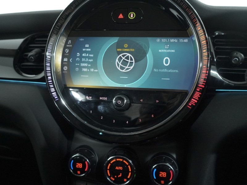 2024 (24) MINI HATCHBACK 1.5 Cooper Classic 3dr Auto 4899325