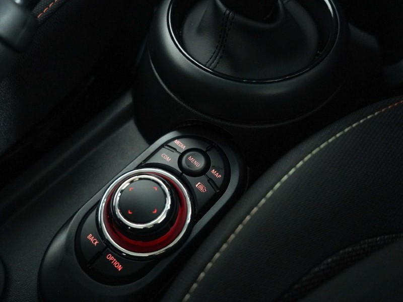 2024 (24) MINI HATCHBACK 1.5 Cooper Classic 3dr Auto 4899330