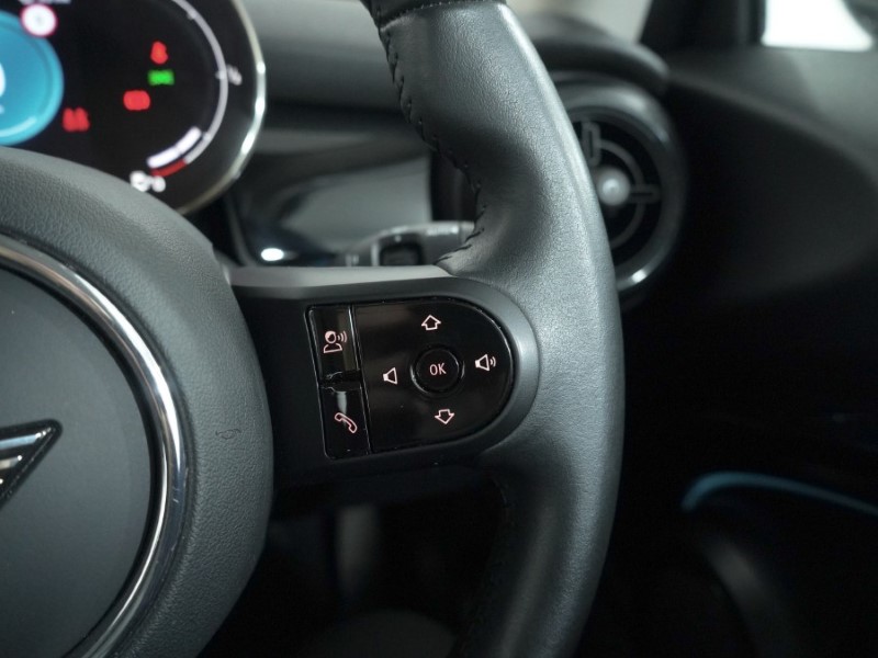 2024 (24) MINI HATCHBACK 1.5 Cooper Classic 3dr Auto 4899339